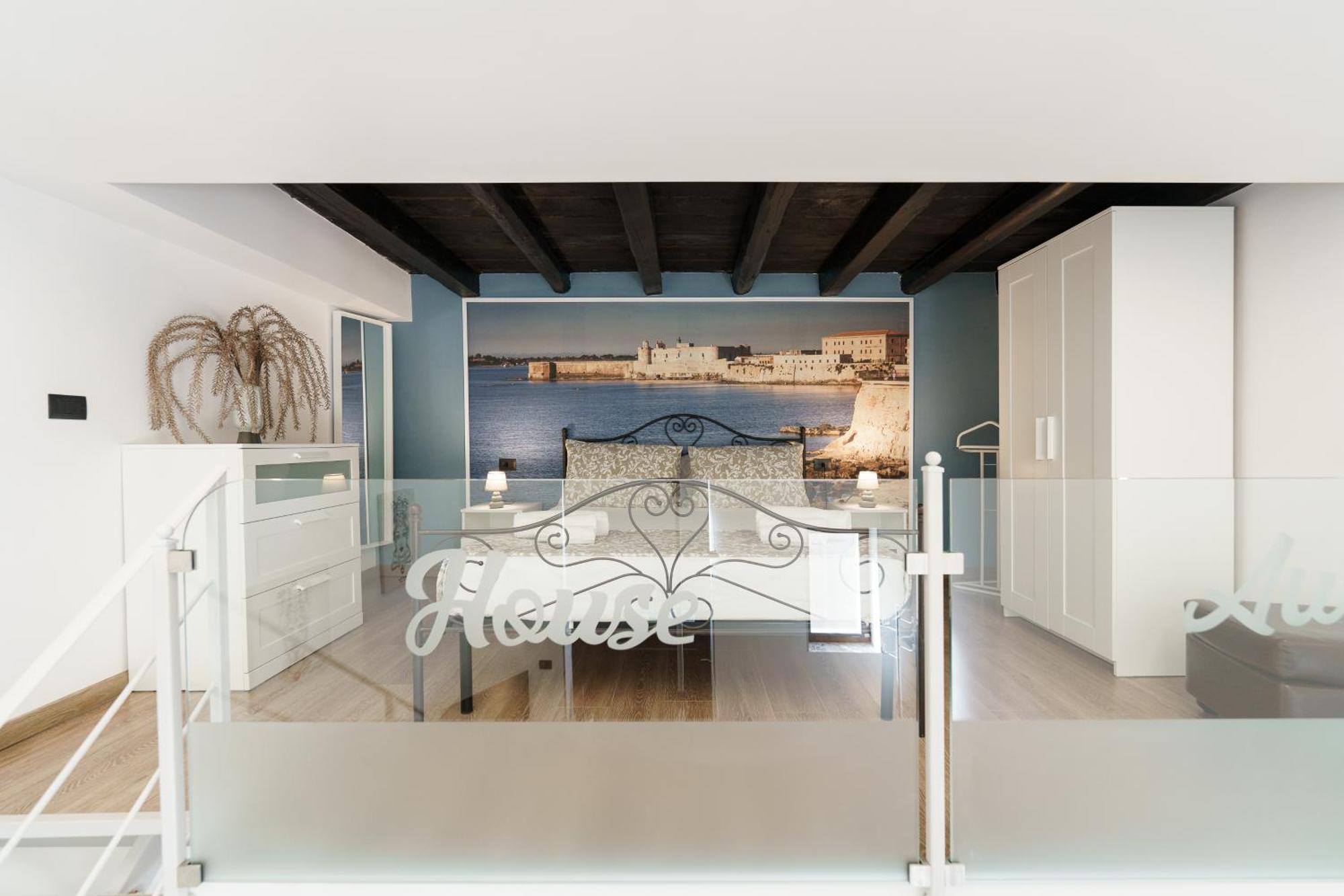 House Aury Apartment Syracuse