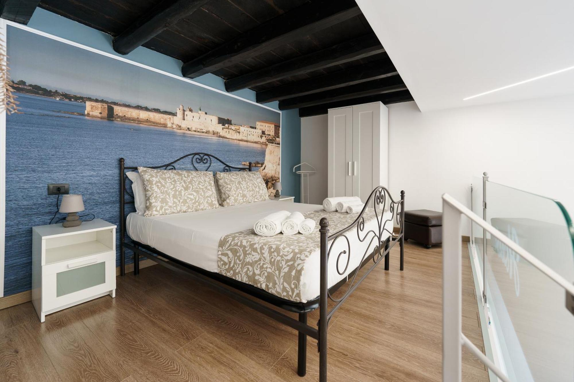 Apartment House Aury Syracuse